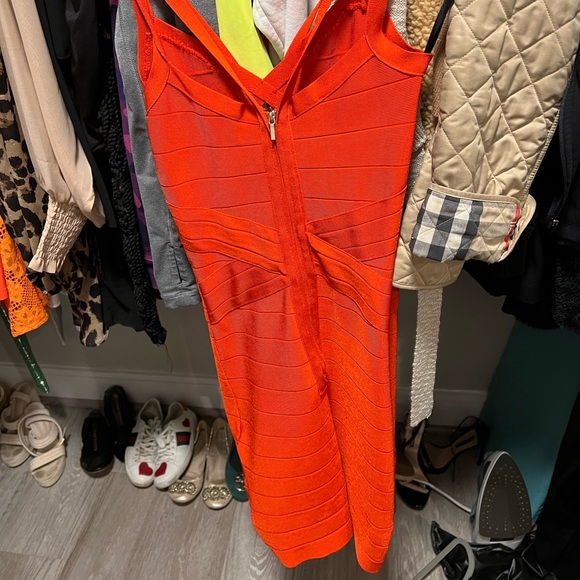 Mini dress - Picture 3 of 3